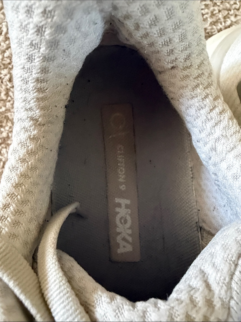 Hoka White/Light Gray Clifton 9 size 8 - Picture 4 of 5